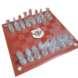 Maharaja Glass chess set